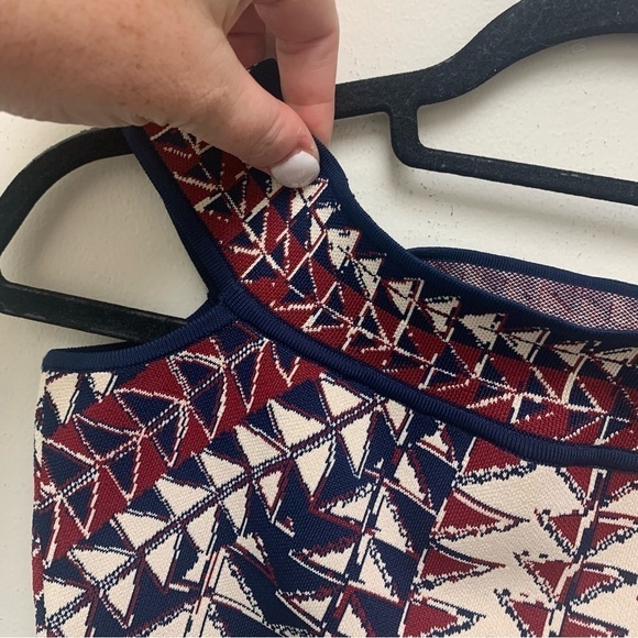 BCBGMaxAzria Kayann Off Shoulder Knit Crop Top - Picture 3 of 11